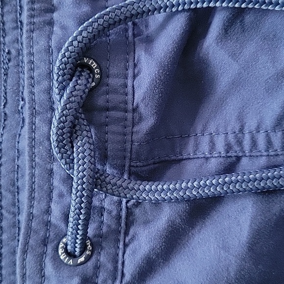 Vineyard Vines Solid Chappy Trunks - Men's - Picture 9 of 11